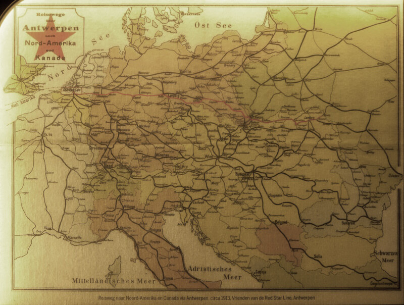 Auch zum Auswandererhafen Antwerpen reisten die Auswanderer mit der Eisenbahn aus dem gesamten Europa, insbesondere auch dem östlichen Europa an. (05.07.2022)