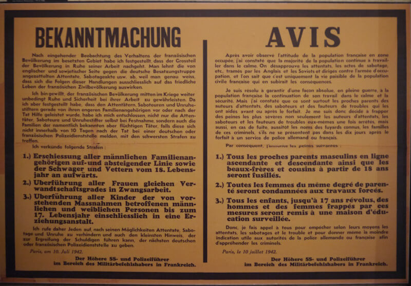 Androhung von Repressalien durch das NS-Besatzungsregime im besetzten Gebiet Frankreichs vom 10.07.1942. Diese und weitere "Bekanntmachungen" des NS-Besatzungsregimes sind ausgestellt im Museum "Musée de L'Armée" in Paris bei meinem Besuch am 28.09.2022.