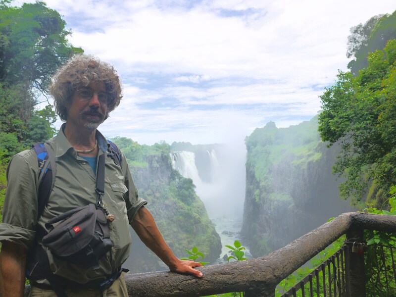 Bei den Victoria-Fällen am 29.11.2025.